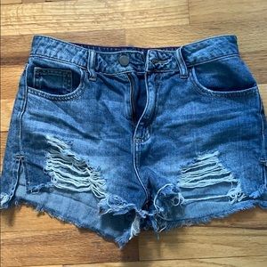 Fashion nova jean shorts
